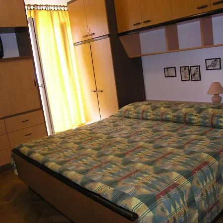 Apartment With Wifi Postira, Brac - 11428 *