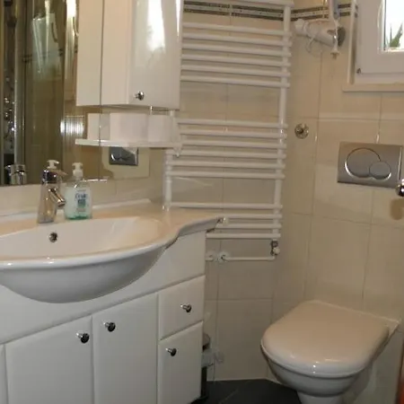 With Wifi Postira, Brac - 11428 Apartment